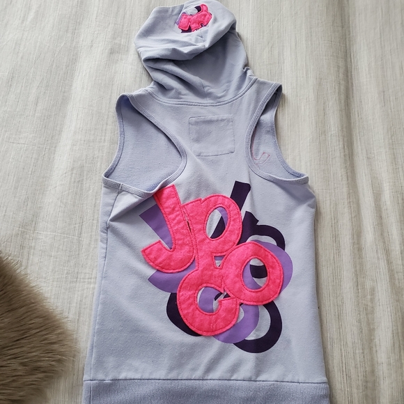 Joshua Perets vest - Picture 5 of 5